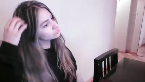 Snapshot of valentinaseleni24 chatting on September 13, 7:46 pm valentinaseleni24 online show from September 13, 7:46 pm