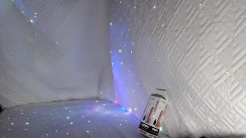 valentinasmith18 online show from January 19, 12:36 am