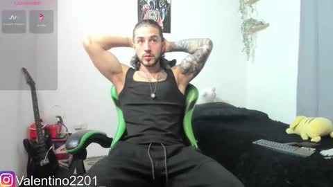 valentino online show from January 19, 3:43 am