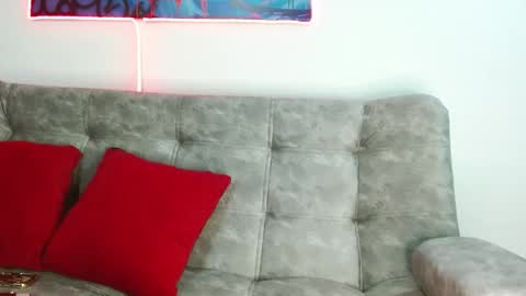 Nick online show from November 19, 12:38 pm