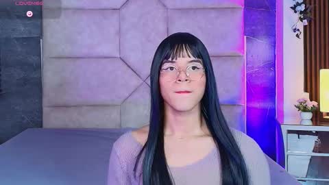 valentino moon online show from November 30, 3:54 am