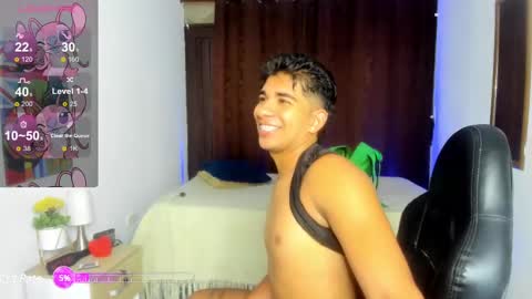 VALENTINO MOURA online show from January 12, 3:03 pm