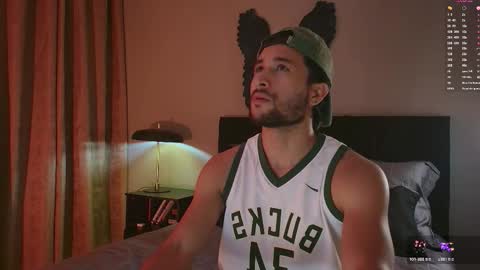 Valentino online show from February 6, 2:38 am