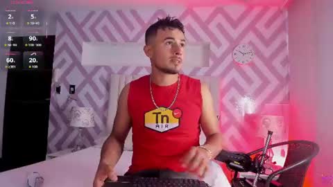  Valentinos  online show from July 3, 9:32 pm