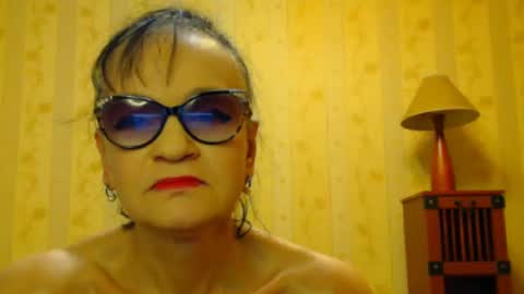 Snapshot of valenttijm3851 chatting on February 20, 9:44 am valentijm online show from February 20, 9:44 am