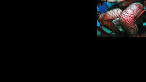Snapshot of valenttinasex1 chatting on April 8, 1:27 am valenttinasex1 online show from April 8, 1:27 am