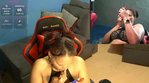 Snapshot of valenttinasex1 chatting on April 26, 3:37 am valenttinasex1 online show from April 26, 3:37 am