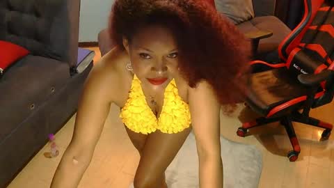 Snapshot of valenttinasex1 chatting on May 14, 1:01 am valenttinasex1 online show from May 14, 1:01 am