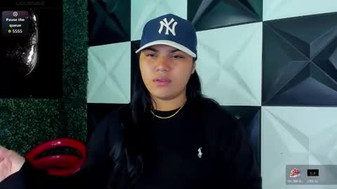 valeri_harpers4 online show from March 11, 2:06 am