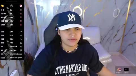 valeri_harpers4 online show from March 23, 2:37 am