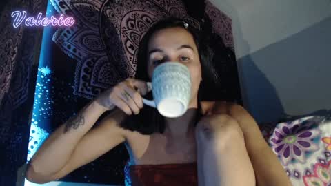Snapshot of valeria032 chatting on June 2, 7:32 am valeria online show from June 2, 7:32 am