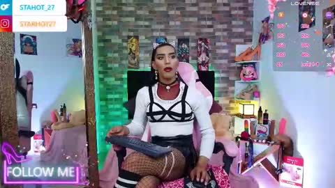 ...VALERIA DIR... online show from October 7, 2:09 am