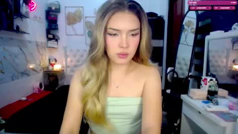 Snapshot of valeria_nikia chatting on October 19, 11:22 am VALERIA online show from October 19, 11:22 am