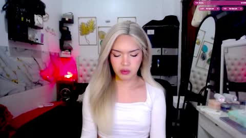 Snapshot of valeria_nikia chatting on November 24, 12:38 pm VALERIA online show from November 24, 12:38 pm