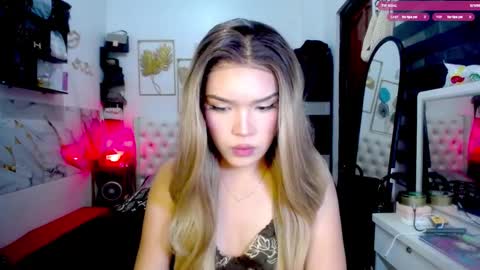 Snapshot of valeria_nikia chatting on December 3, 10:57 am VALERIA online show from December 3, 10:57 am