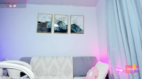 valeria online show from May 26, 5:47 am