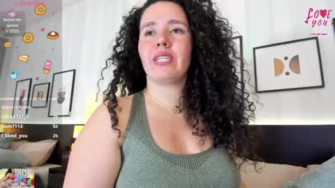 Snapshot of valeriaa_soler chatting on February 20, 4:36 pm Valeria online show from February 20, 4:36 pm