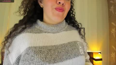 Snapshot of valeriaa_soler chatting on March 5, 12:55 pm Valeria online show from March 5, 12:55 pm