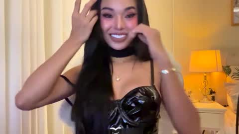 Snapshot of valeriadion chatting on September 9, 1:32 pm Valeria online show from September 9, 1:32 pm