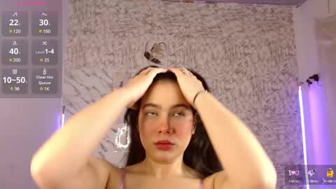 Snapshot of valeriadrems chatting on January 24, 12:41 pm Tell me vale online show from January 24, 12:41 pm