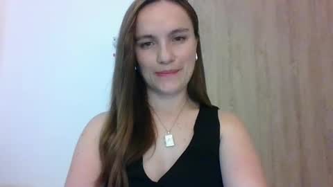 valeriafrannco online show from January 9, 4:37 am