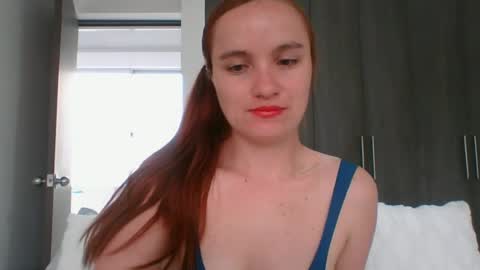 valeriafrannco online show from June 15, 8:44 pm