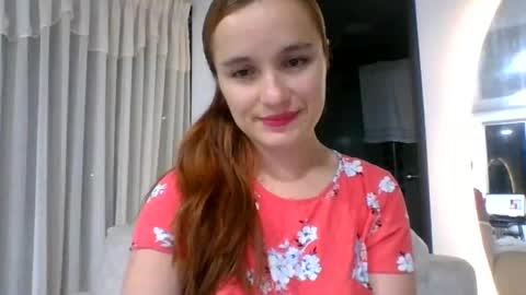 Snapshot of valeriafrannco chatting on June 25, 5:12 am valeriafrannco online show from June 25, 5:12 am