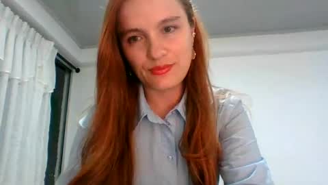 Snapshot of valeriafrannco chatting on July 13, 4:15 am valeriafrannco online show from July 13, 4:15 am