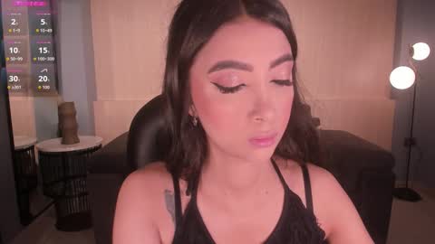 Vale  online show from March 5, 12:12 pm