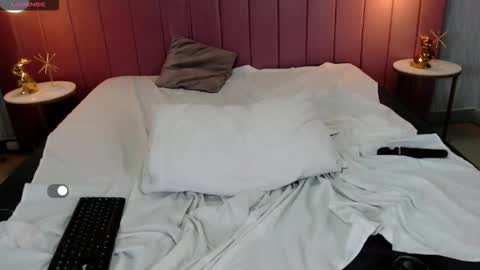 Valerie  online show from February 22, 3:51 am