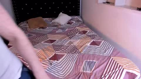 valerie luxe   online show from April 2, 2:53 am