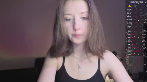 Snapshot of valerie_mooon chatting on May 23, 8:24 pm Kristi moony online show from May 23, 8:24 pm