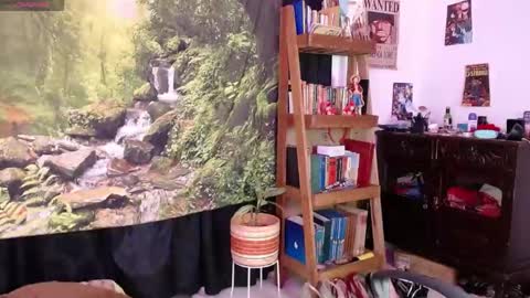 Valerie online show from April 30, 7:47 am