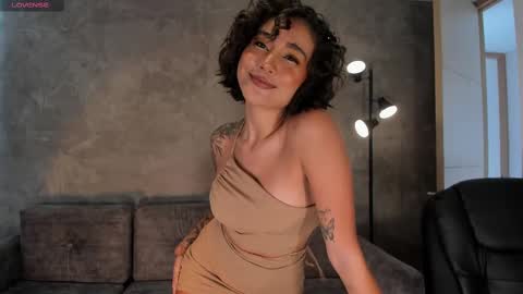  call me Val  online show from October 17, 3:25 pm