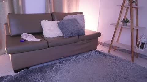 Valerie Style3 online show from November 7, 4:23 am