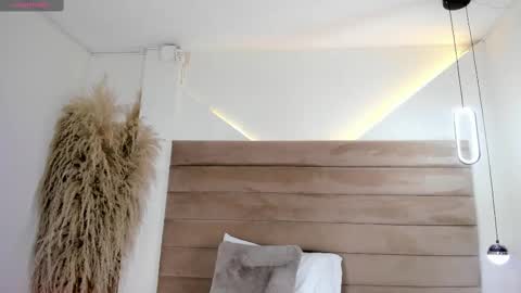 valeri online show from September 23, 12:19 pm