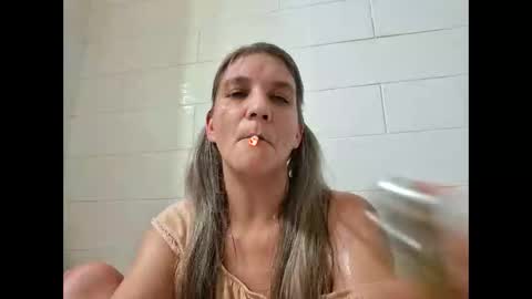 ValerieRayne online show from November 22, 6:23 am