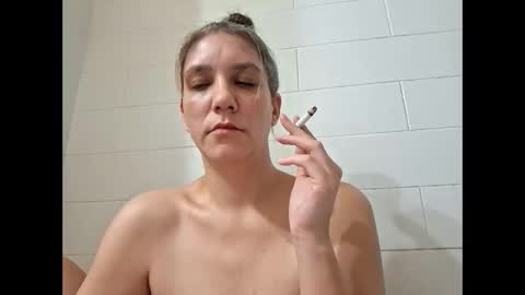 Snapshot of valerierayne13 chatting on April 29, 6:28 am ValerieRayne online show from April 29, 6:28 am