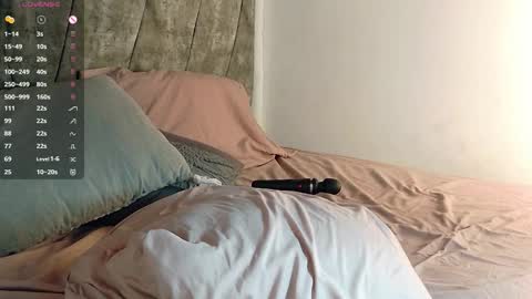 valerigallardo online show from October 18, 10:21 pm