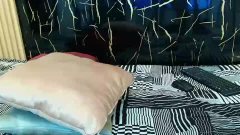 VALERIO  online show from May 15, 11:01 pm