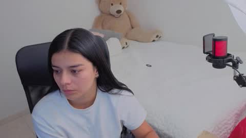 Juli C online show from February 7, 1:20 am