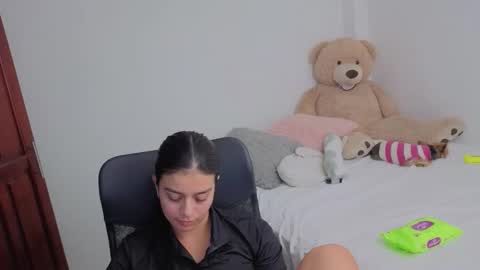 Juli C online show from February 25, 1:15 am