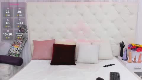 valeria111111 online show from September 17, 12:07 pm