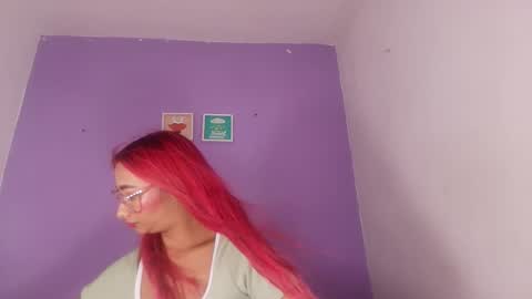 Valeryn online show from December 28, 3:04 am