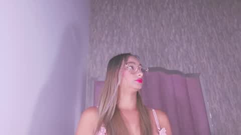 Valeryn online show from October 17, 3:10 am