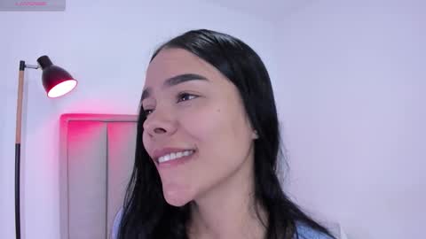 Cris  online show from November 11, 2:44 am