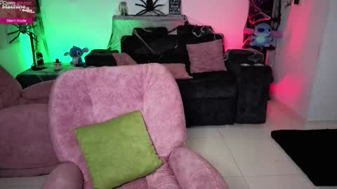 Valery adams1 online show from October 7, 6:43 am