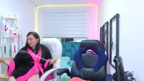 valery_bonnet1 online show from October 20, 11:38 pm