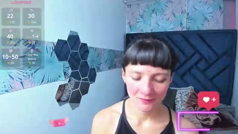 VALERY MORE online show from December 19, 12:23 pm