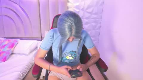 Snapshot of valery_skinny_ chatting on September 25, 12:20 pm Valeria online show from September 25, 12:20 pm